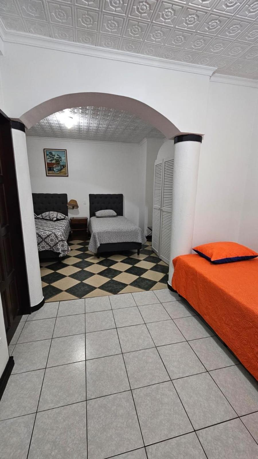 Hotel Valladolid Heredia Zewnętrze zdjęcie