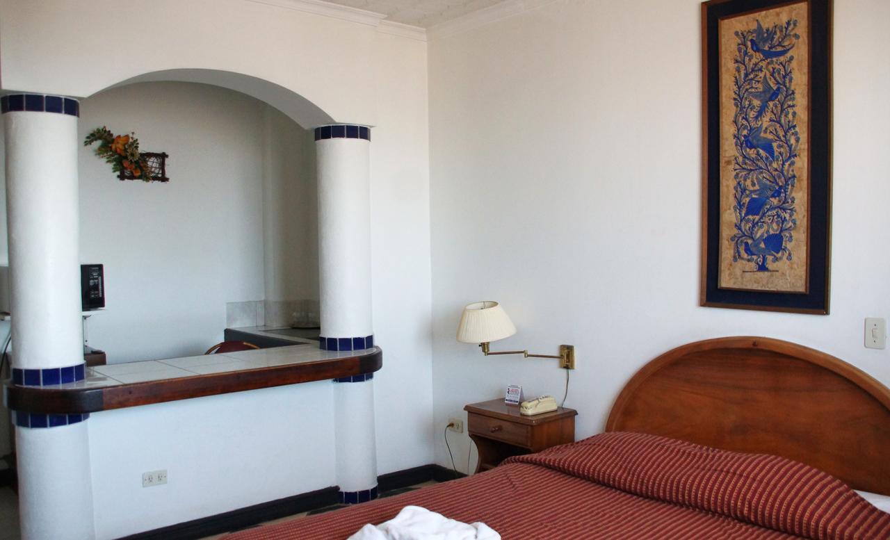 Hotel Valladolid Heredia Zewnętrze zdjęcie